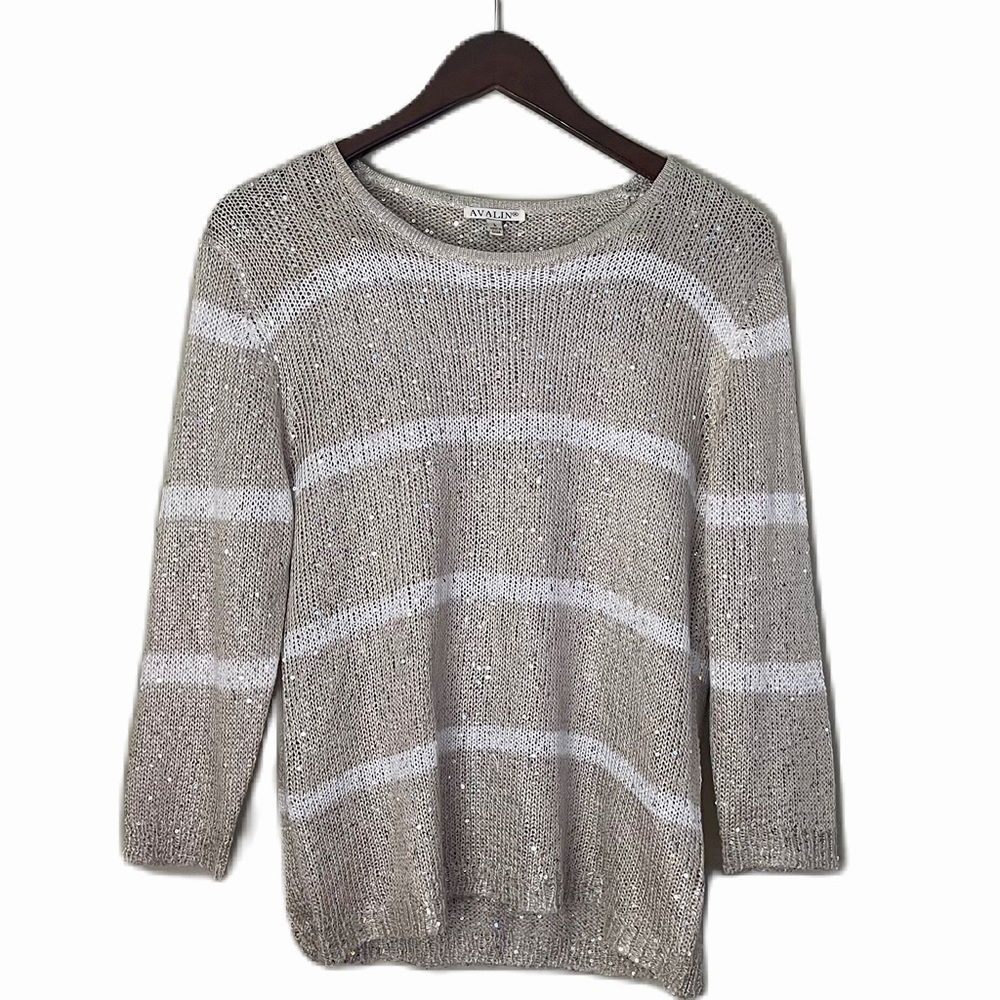 Avalin -Large (gray/champagne and white striped knit sweater)